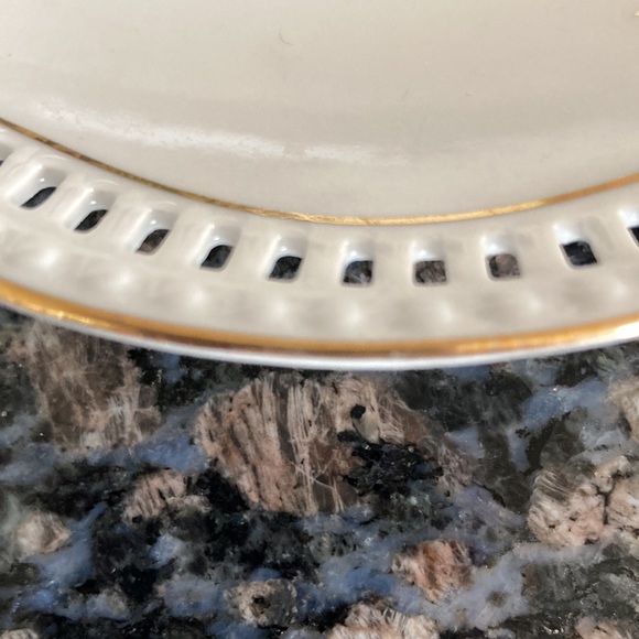 SCHUMANN BAVARIA RETICULATED PIERCED VINTAGE 7” PLATES SET OF 6 - Picture 4 of 6